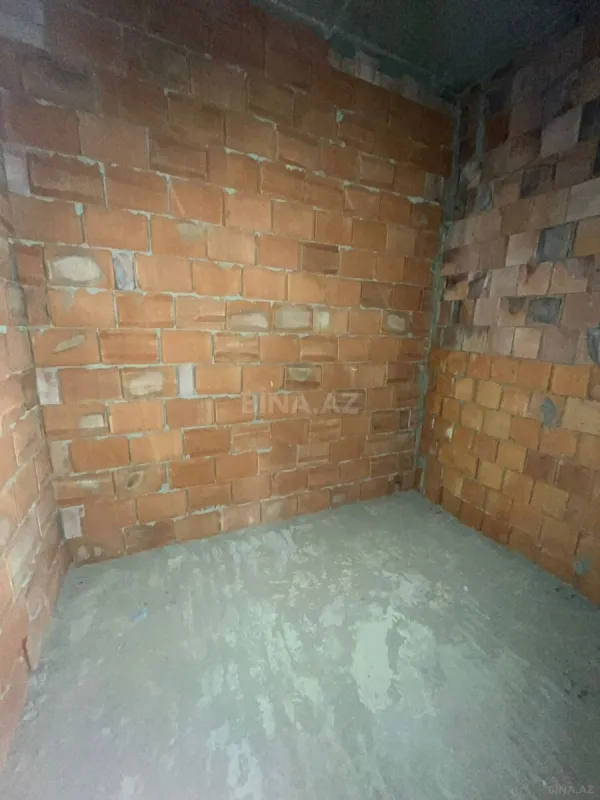 Satılır 3 otaqlı mənzil 92 m²