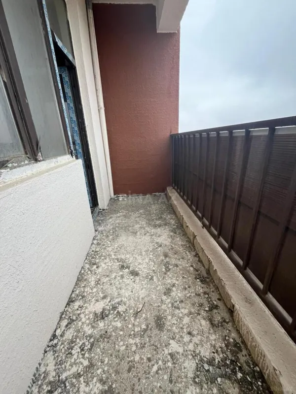 Satılır 3 otaqlı mənzil 92 m²