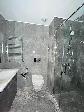 Satılır 3 otaqlı mənzil 65.4 m²