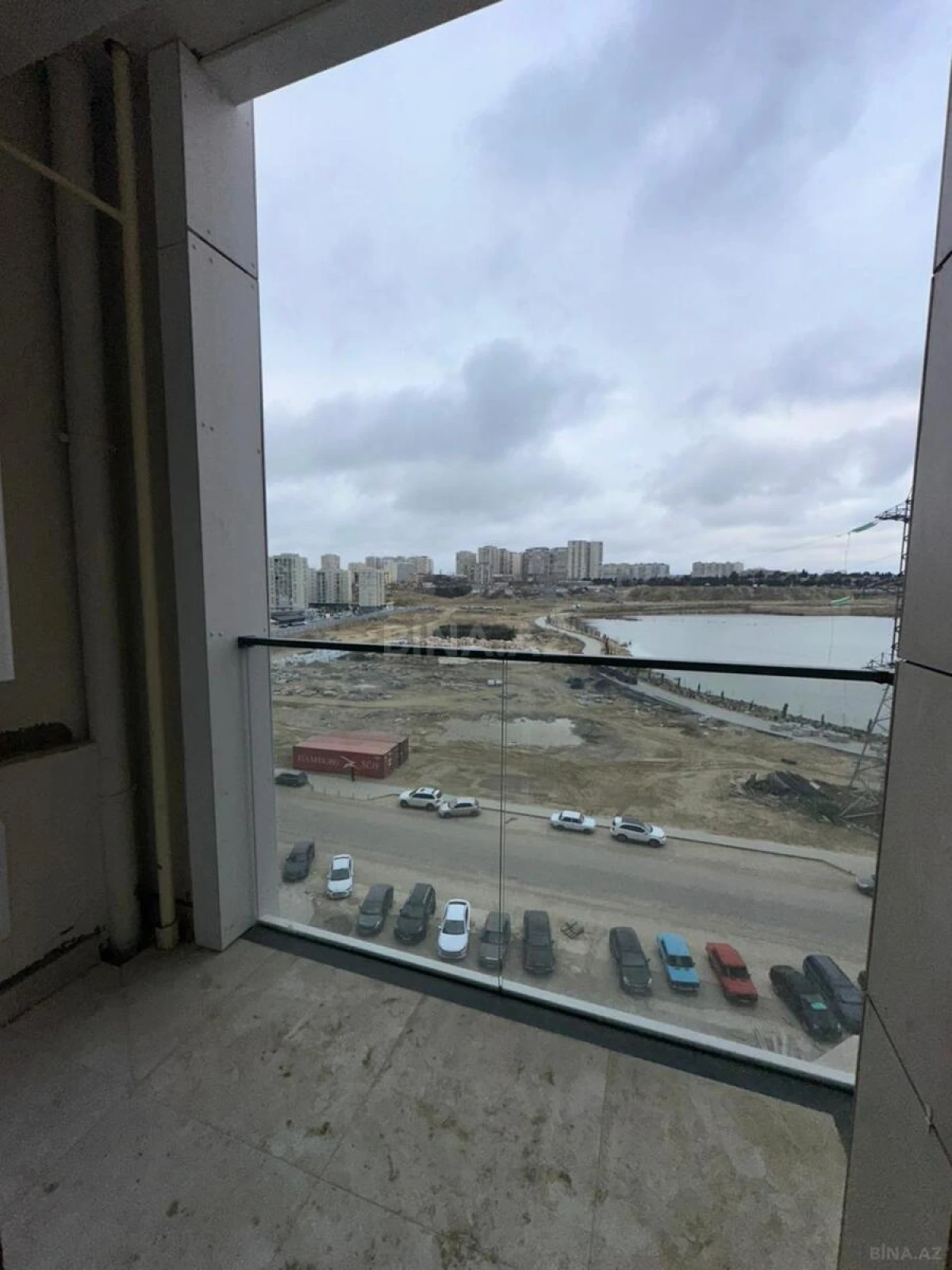 Satılır 3 otaqlı mənzil 65.4 m²