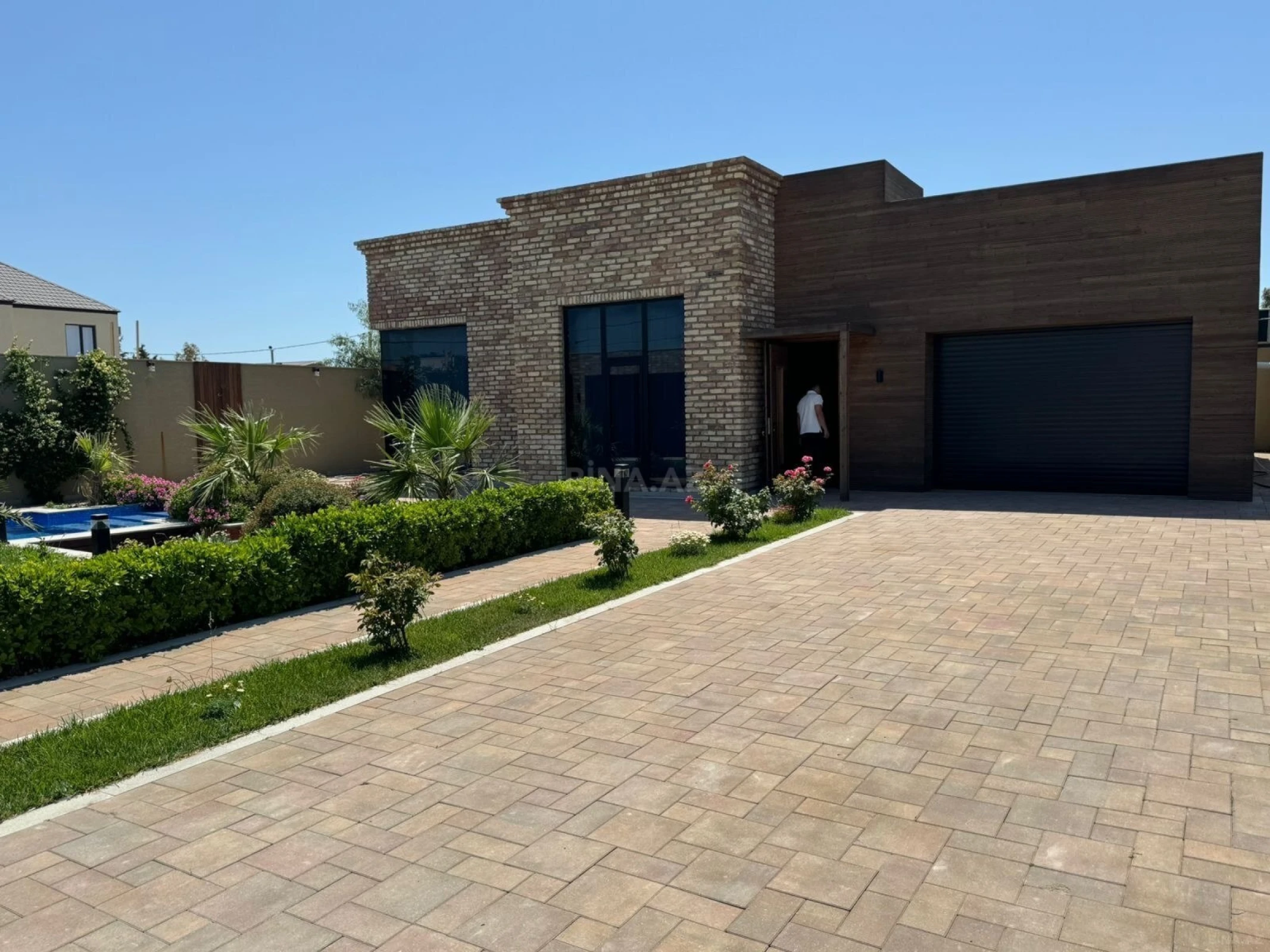 Kirayə verilir 4 otaqlı həyət evi 360 m²