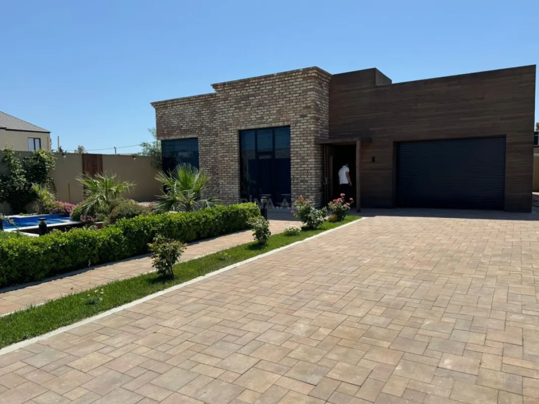 Kirayə verilir 4 otaqlı həyət evi 360 m²