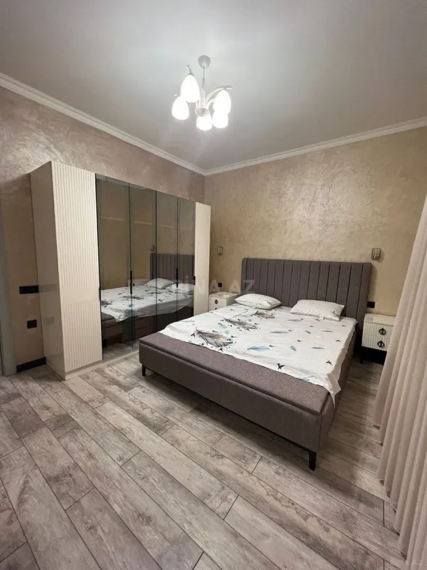 Kirayə verilir 4 otaqlı həyət evi 360 m²