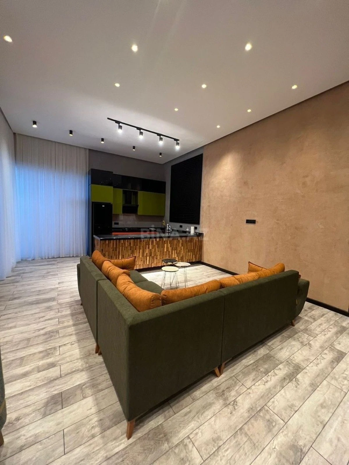 Kirayə verilir 4 otaqlı həyət evi 360 m²