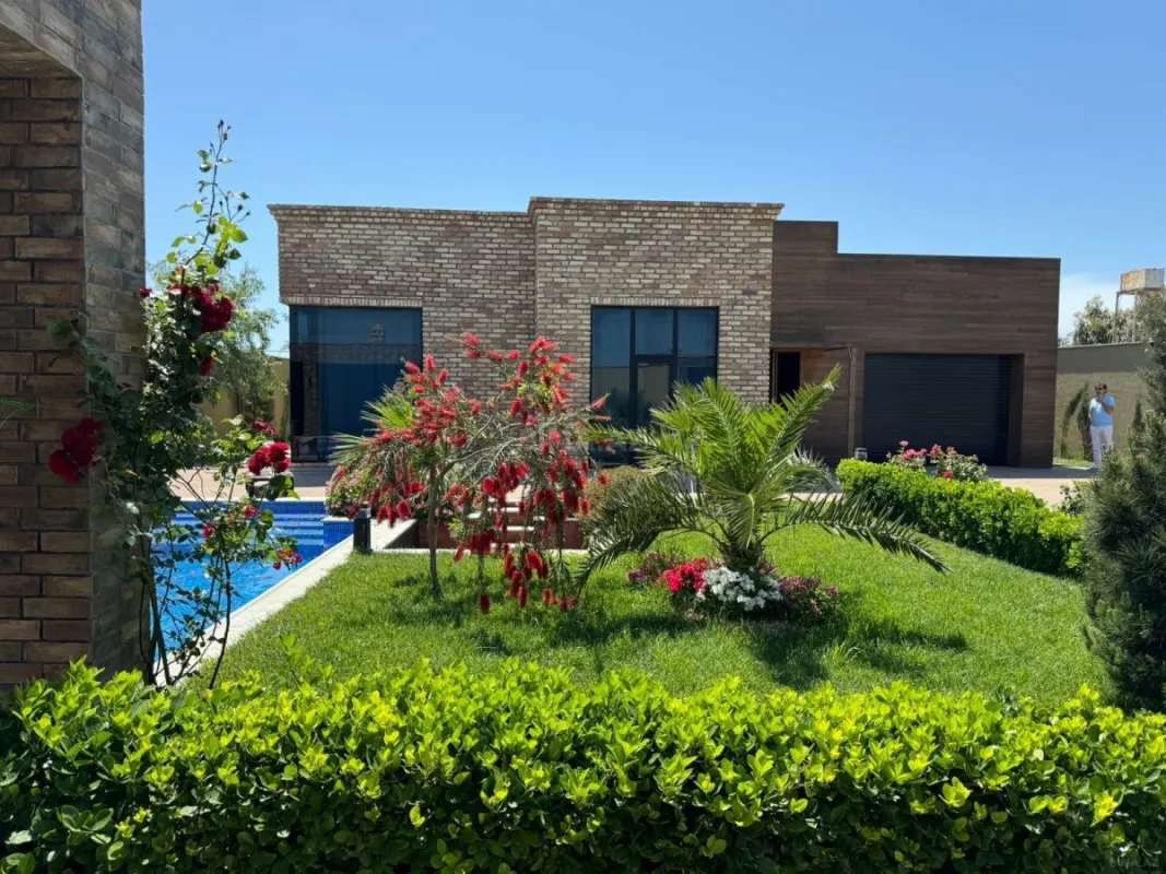 Kirayə verilir 4 otaqlı həyət evi 360 m²