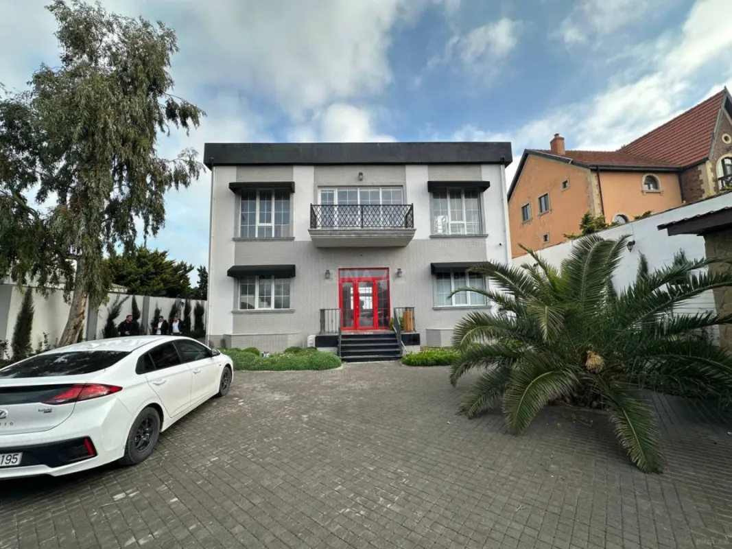 Kirayə verilir obyekt 850 m²