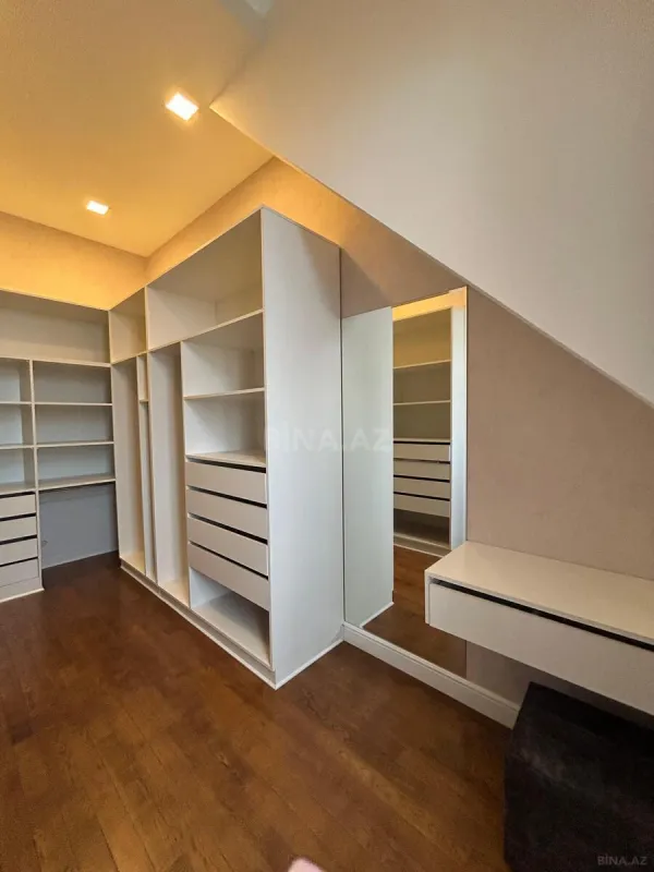 Kirayə verilir 6 otaqlı mənzil 275 m²