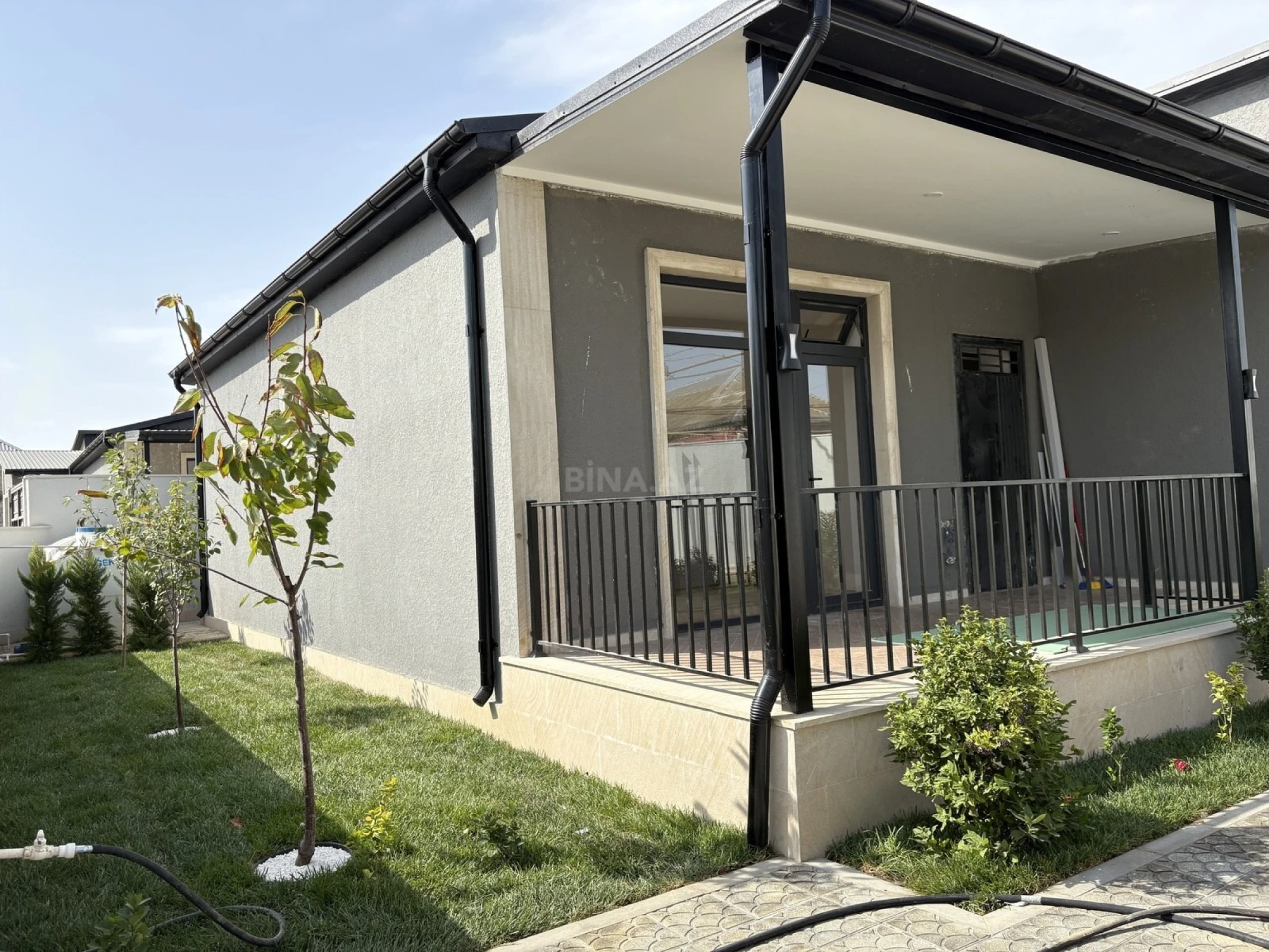Satılır 4 otaqlı həyət evi 136 m²