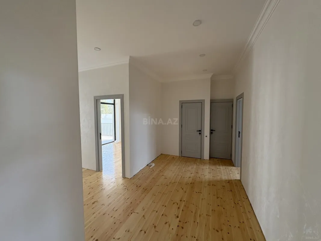 Satılır 4 otaqlı həyət evi 136 m²