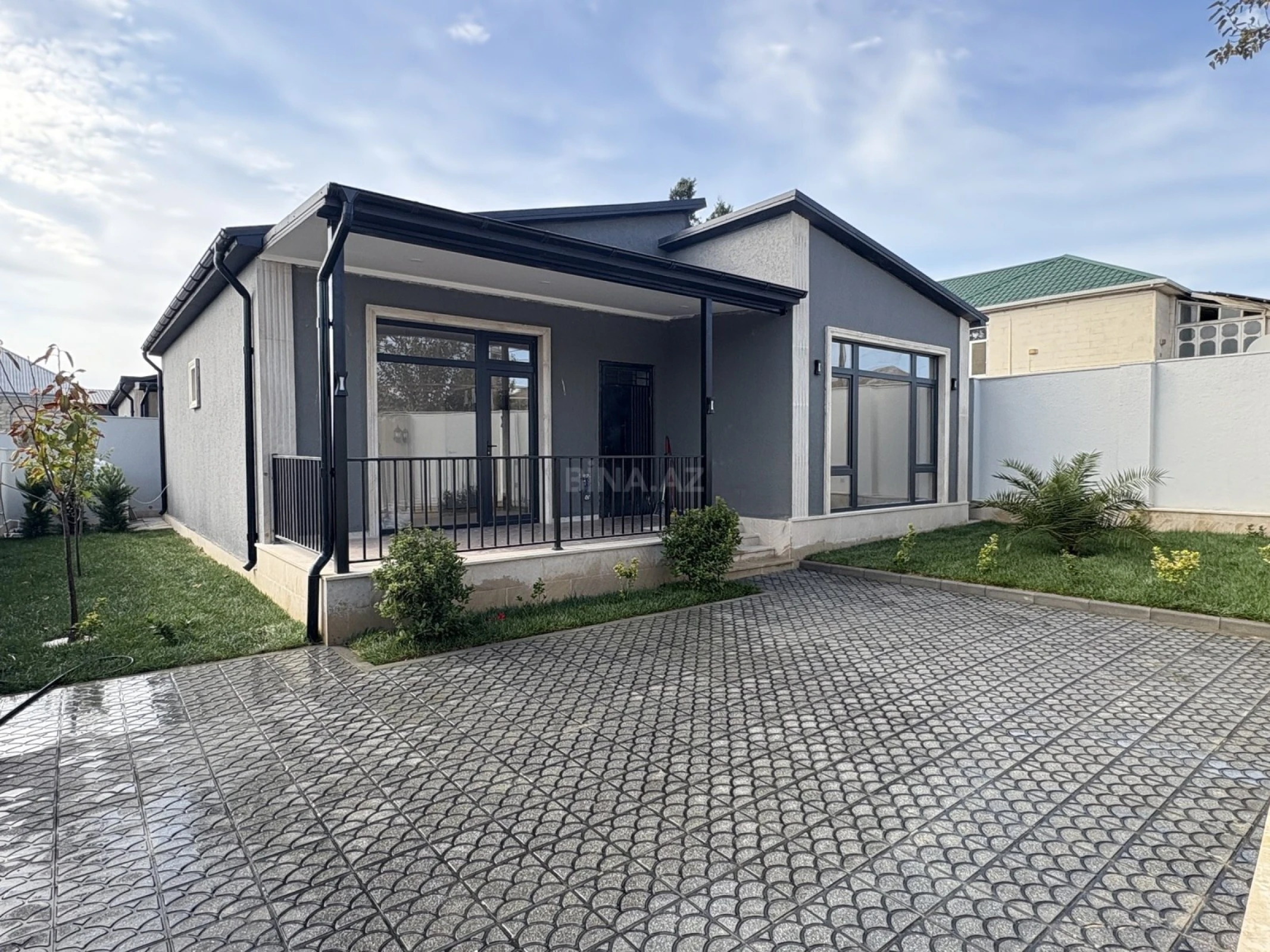 Satılır 4 otaqlı həyət evi 136 m²