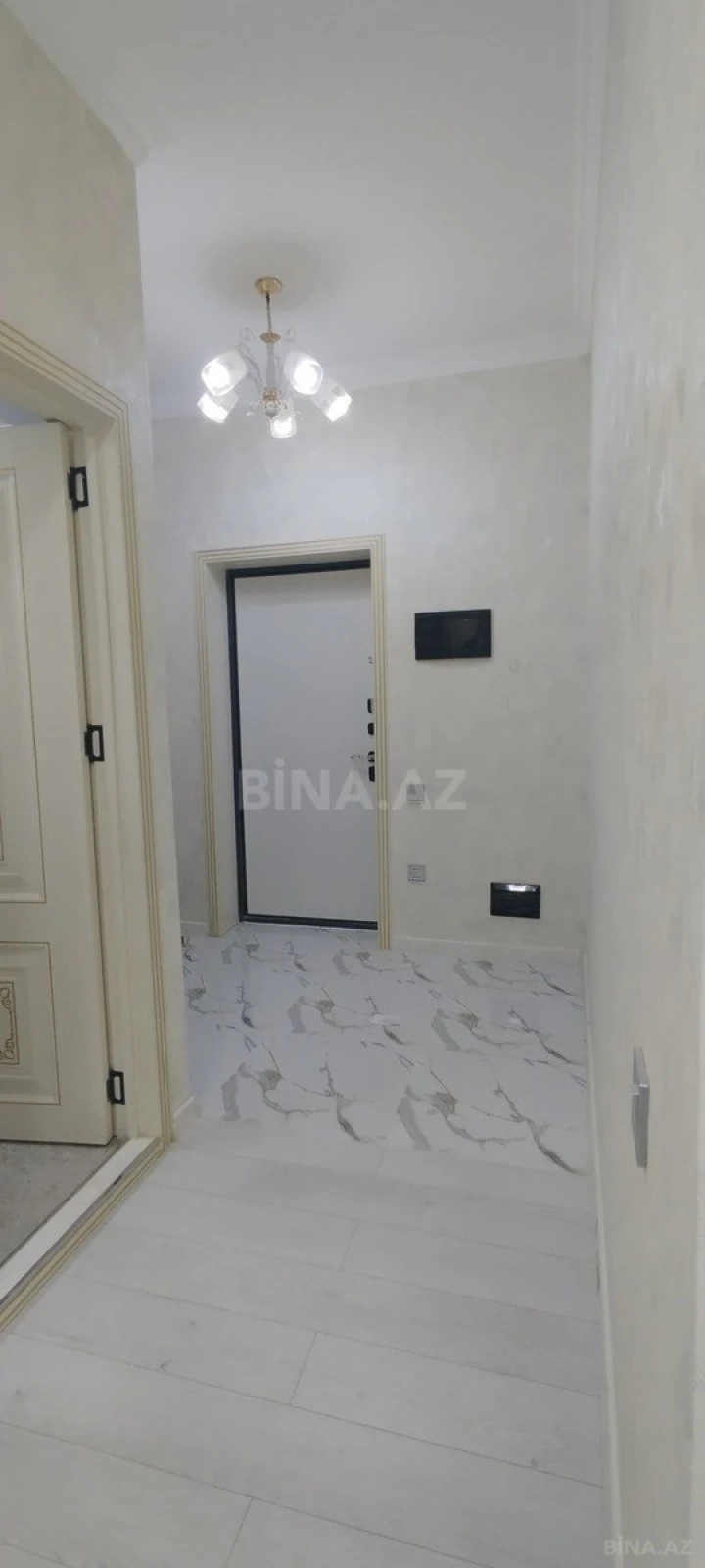 Satılır 3 otaqlı mənzil 96 m²