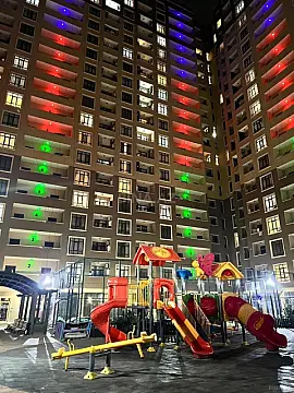 Satılır 3 otaqlı mənzil 115 m²