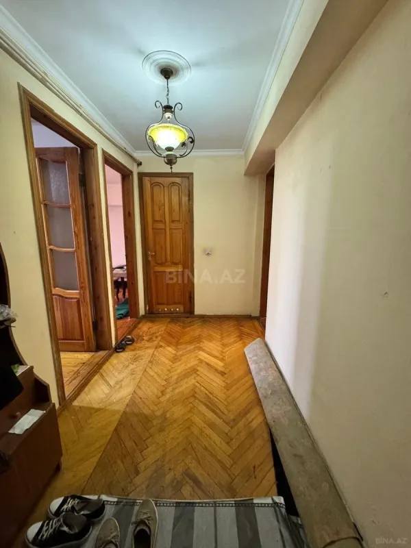 Satılır 2 otaqlı mənzil 65 m²