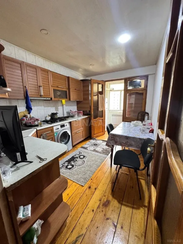 Satılır 2 otaqlı mənzil 65 m²