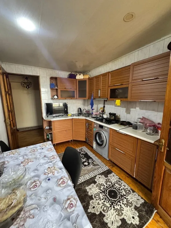 Satılır 2 otaqlı mənzil 65 m²