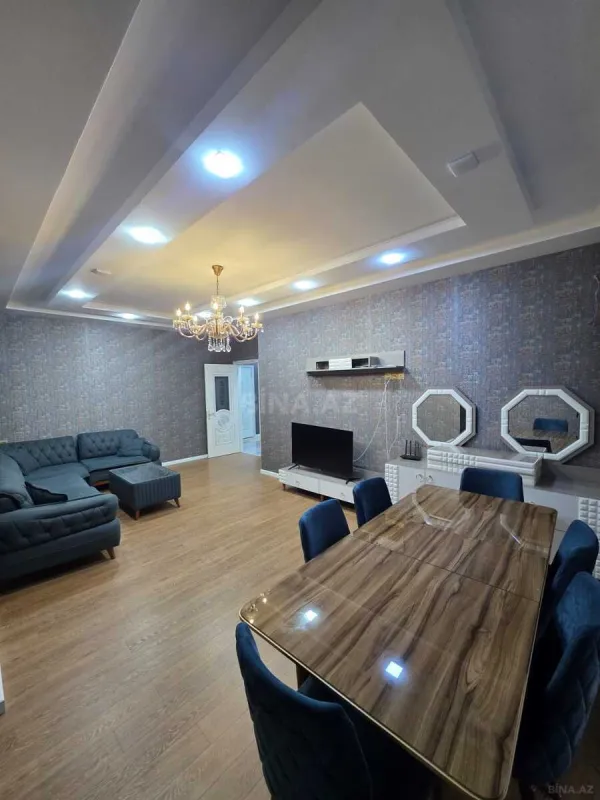 Kirayə verilir 3 otaqlı mənzil 149 m²