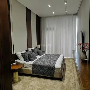 Kirayə verilir 5 otaqlı həyət evi 400 m²