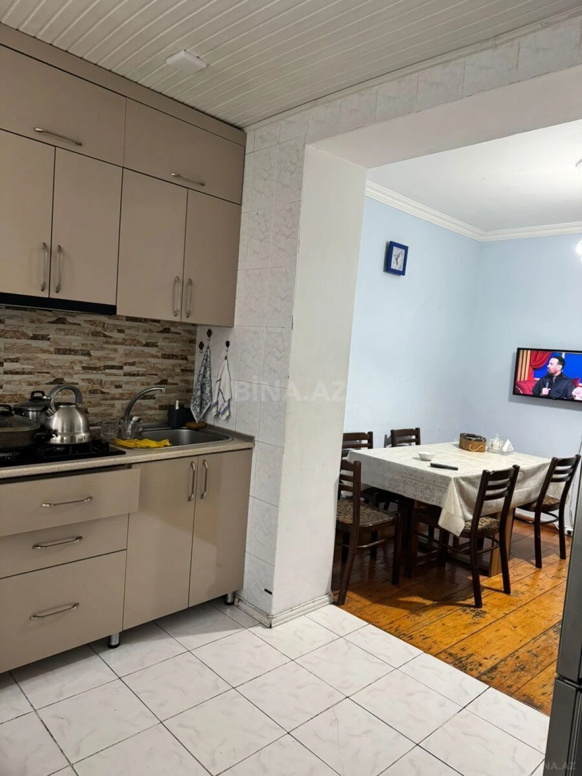 Satılır 4 otaqlı mənzil 110 m²