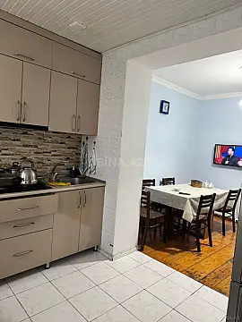 Satılır 4 otaqlı mənzil 110 m²