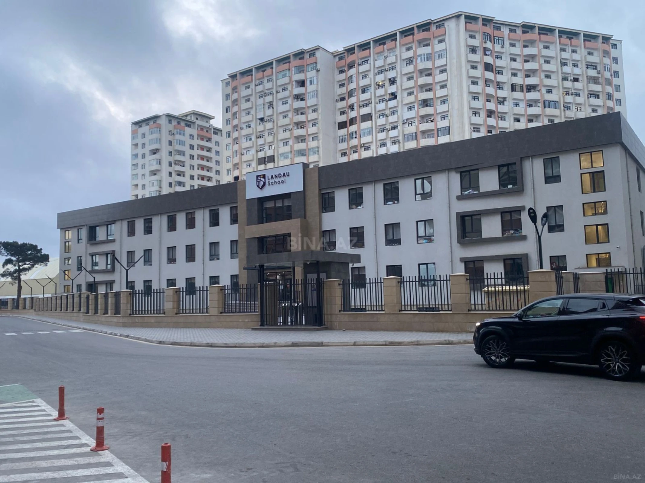 Kirayə verilir 2 otaqlı mənzil 65 m²