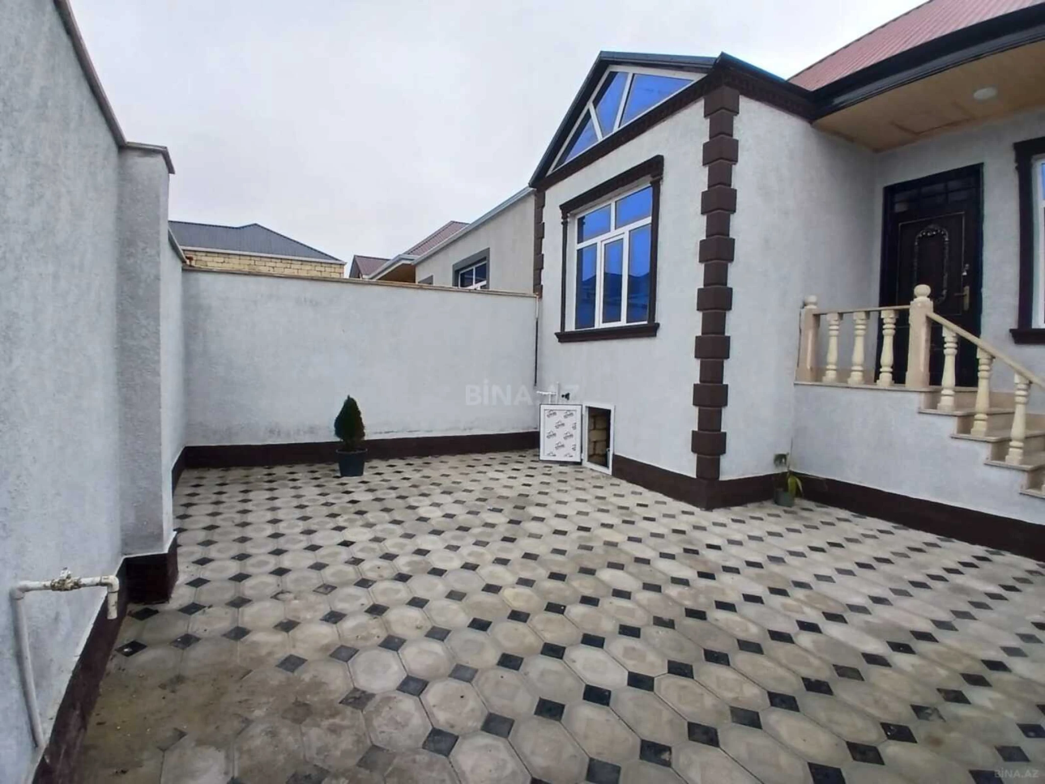Satılır 3 otaqlı həyət evi 80 m²