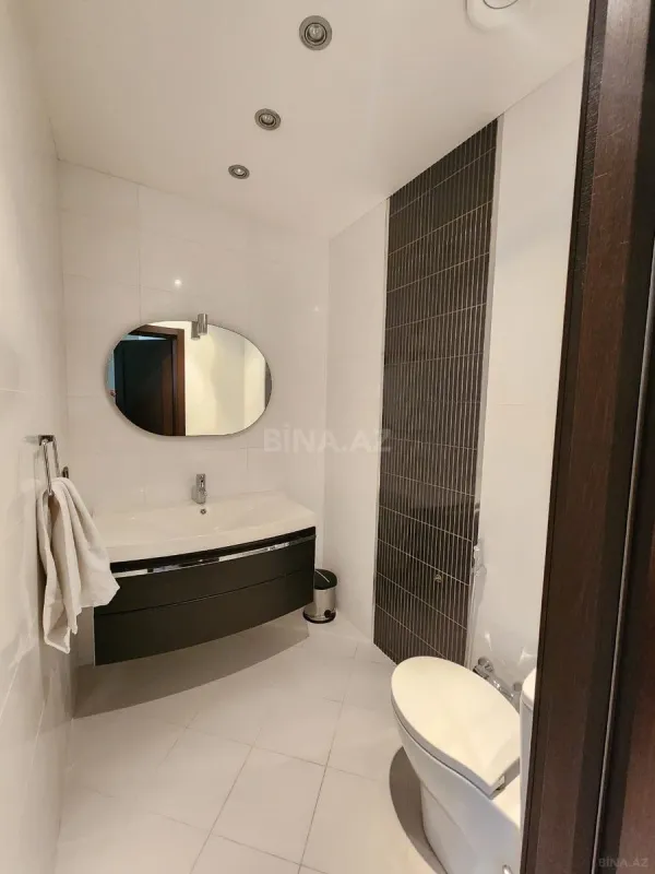 Kirayə verilir 3 otaqlı mənzil 200 m²