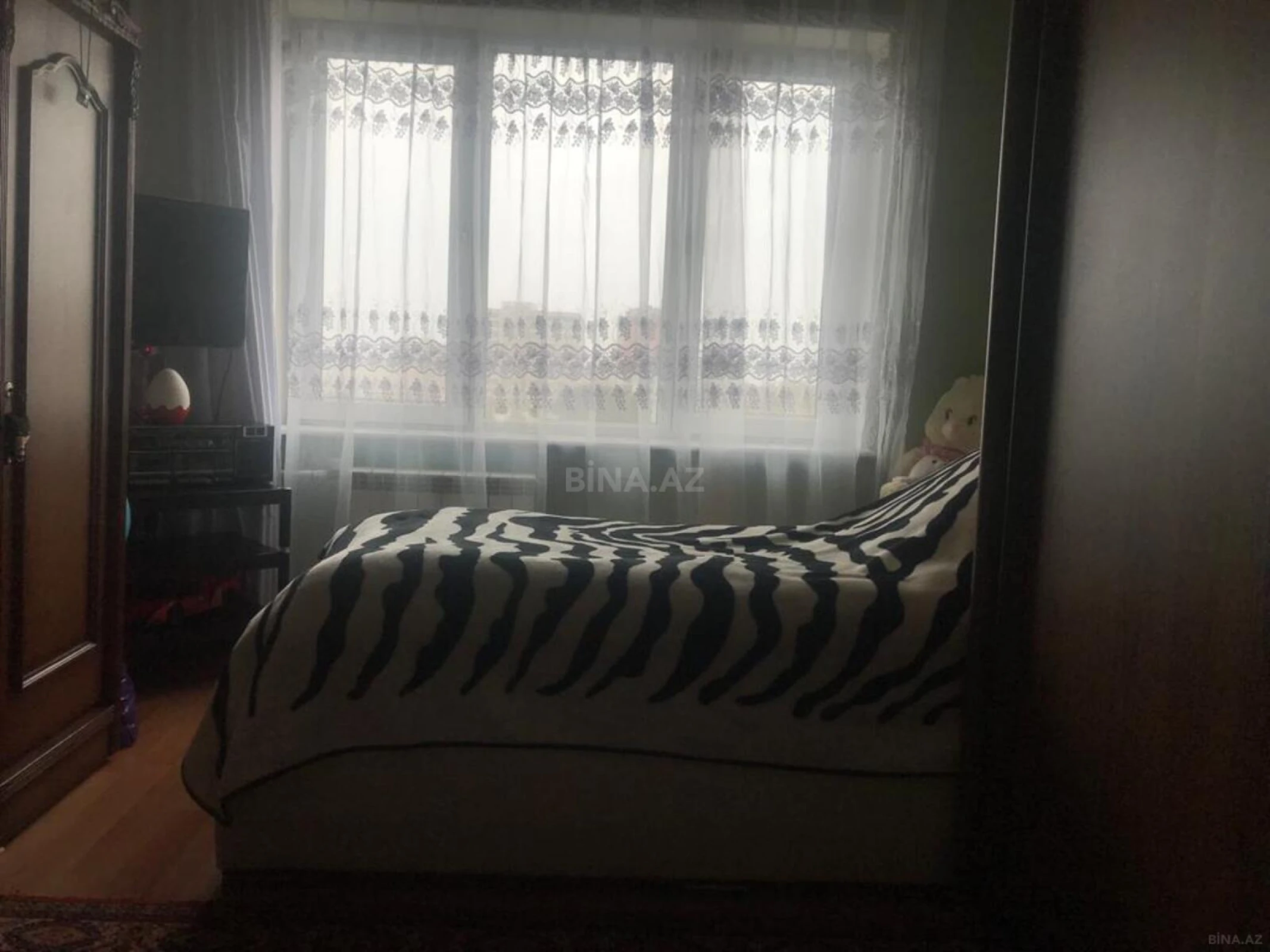 Satılır 3 otaqlı mənzil 90 m²