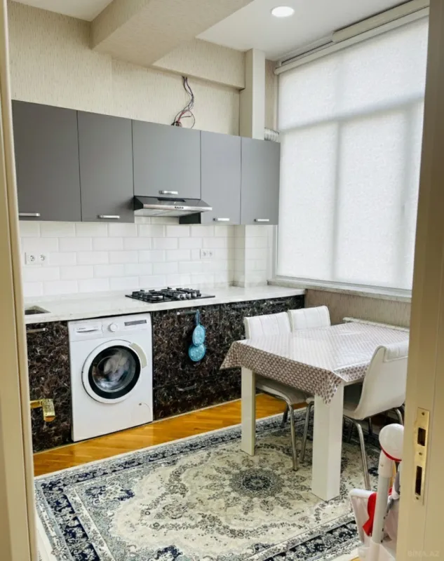 Satılır 2 otaqlı mənzil 67 m²