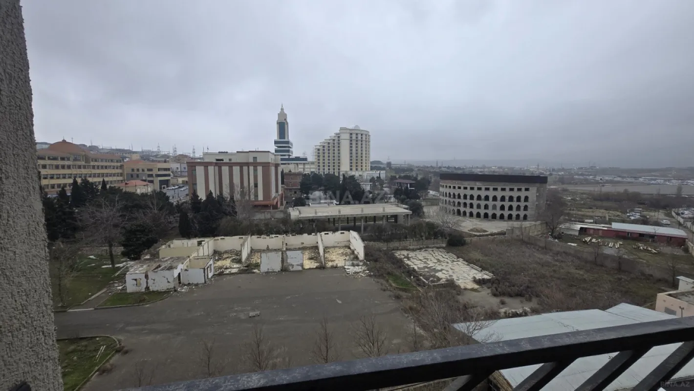 Satılır 2 otaqlı mənzil 72.3 m²