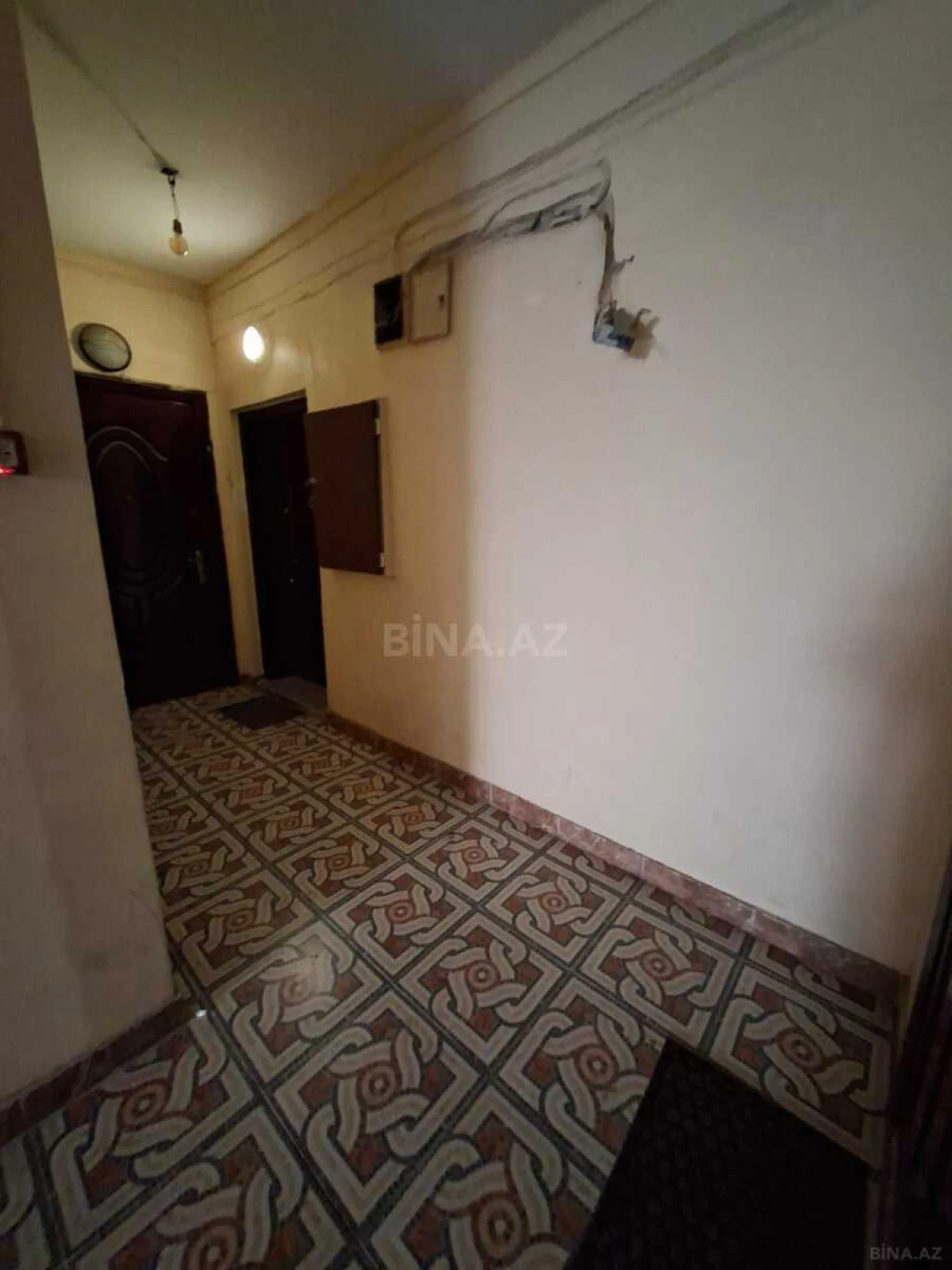 Satılır 2 otaqlı mənzil 88 m²