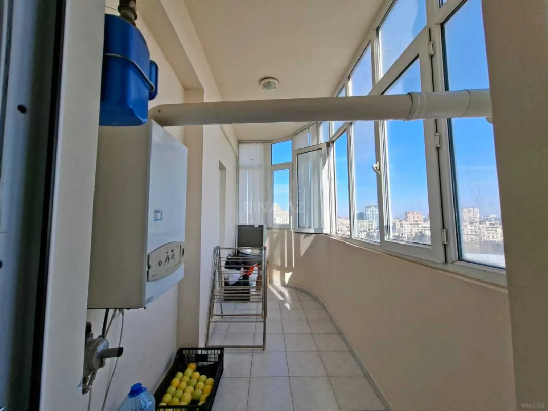 Satılır 2 otaqlı mənzil 88 m²