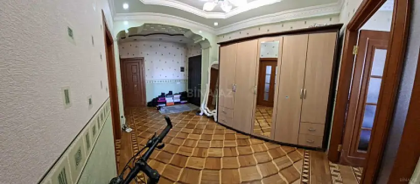 Satılır 2 otaqlı mənzil 88 m²