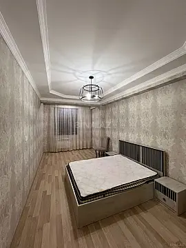 Kirayə verilir 2 otaqlı mənzil 101 m²