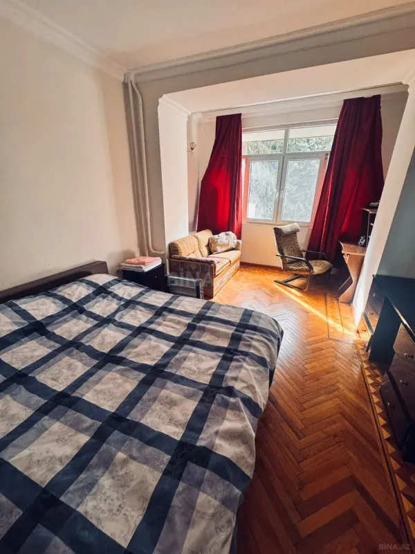 Kirayə verilir 2 otaqlı mənzil 60 m²