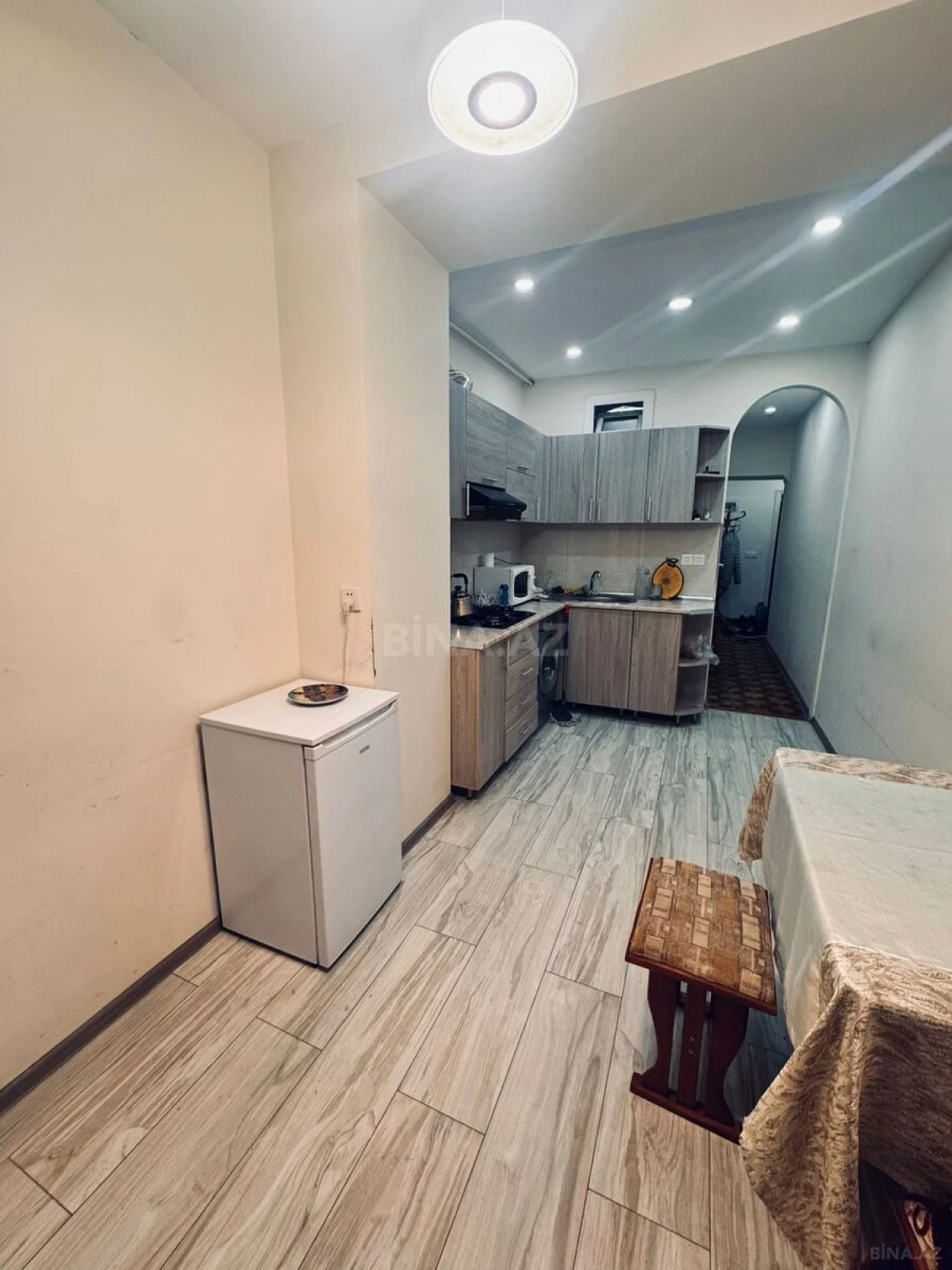 Kirayə verilir 2 otaqlı mənzil 60 m²