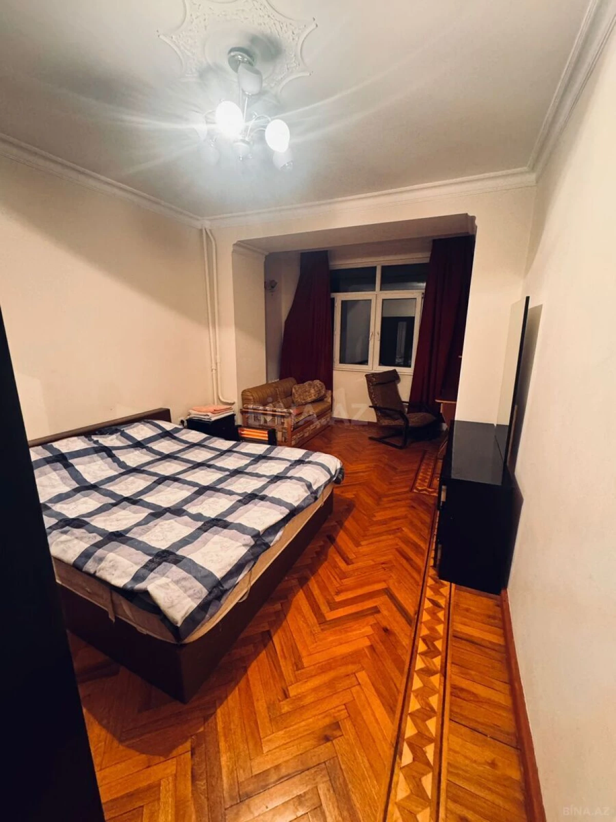 Kirayə verilir 2 otaqlı mənzil 60 m²
