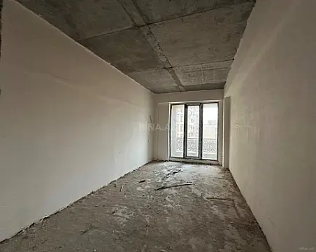 Satılır 3 otaqlı mənzil 121 m²