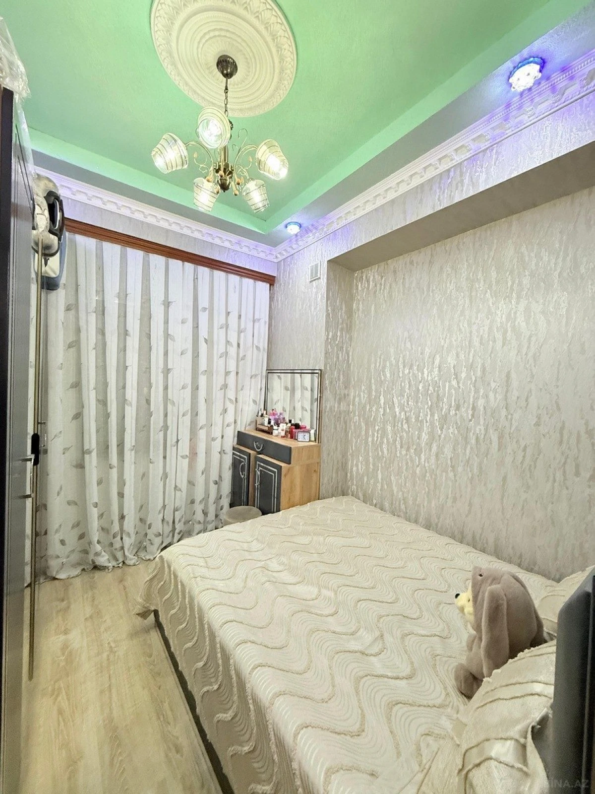 Satılır 3 otaqlı mənzil 65 m²