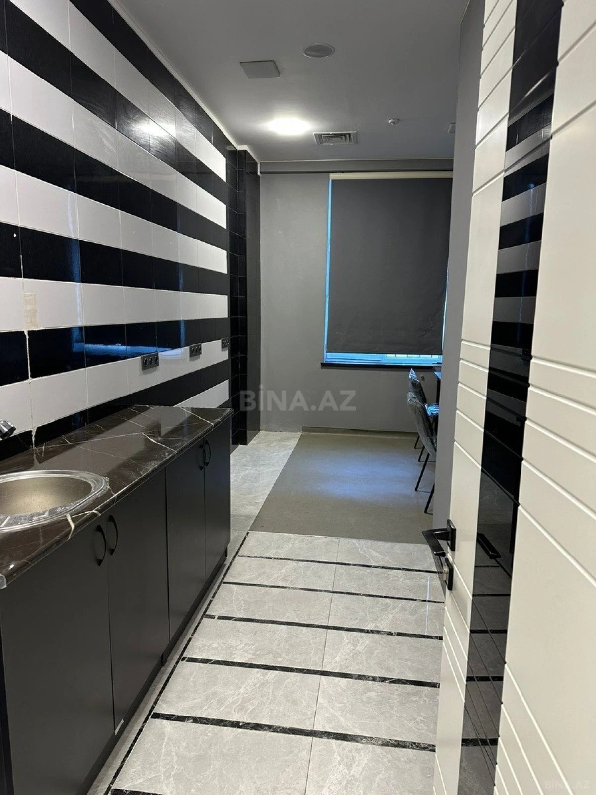 Kirayə verilir obyekt 275 m²