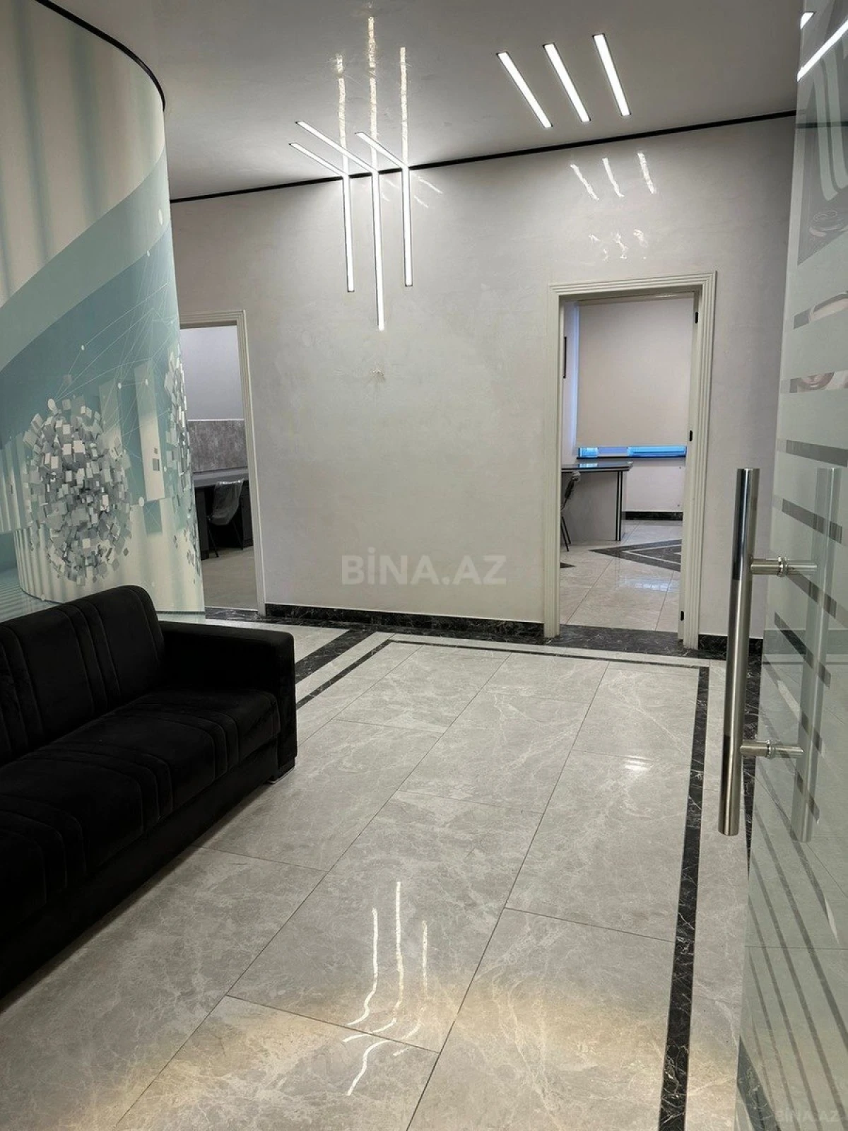 Kirayə verilir obyekt 275 m²