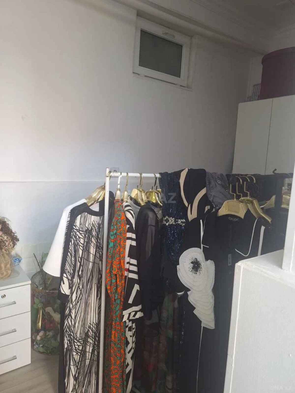 Satılır obyekt 50 m²