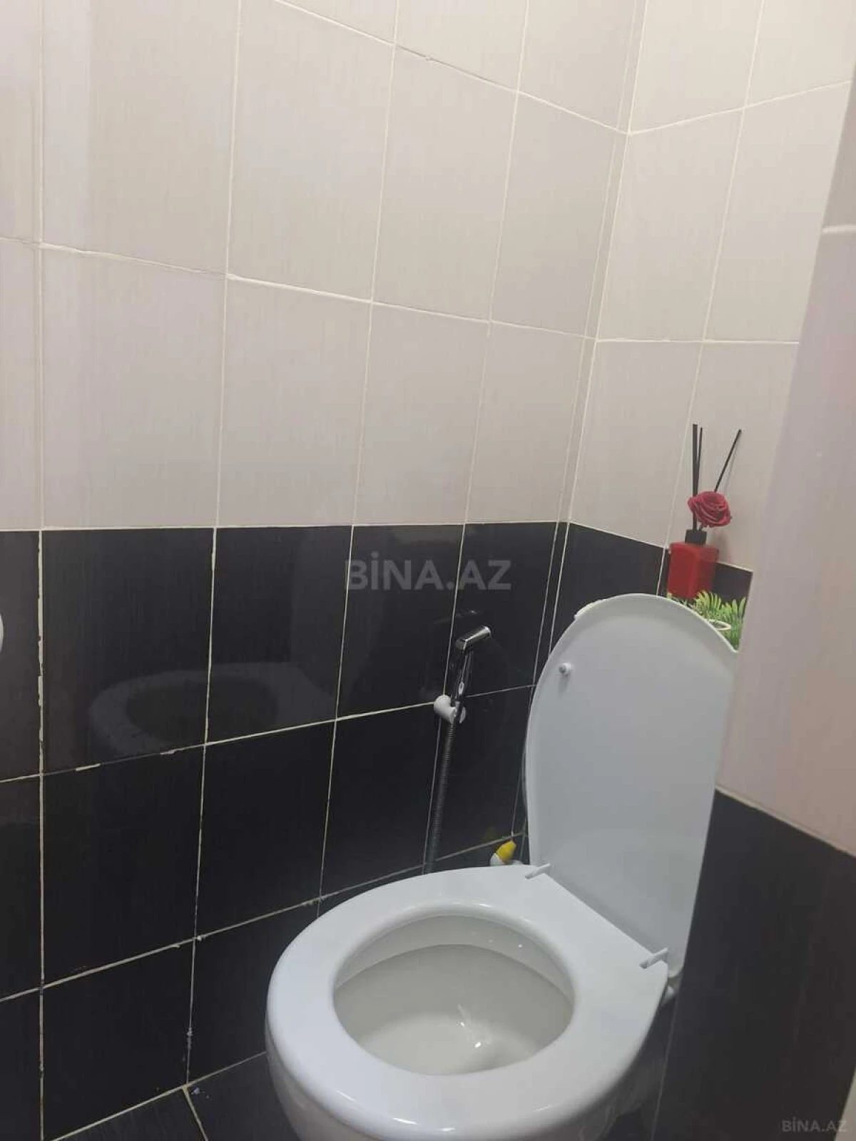 Satılır obyekt 50 m²