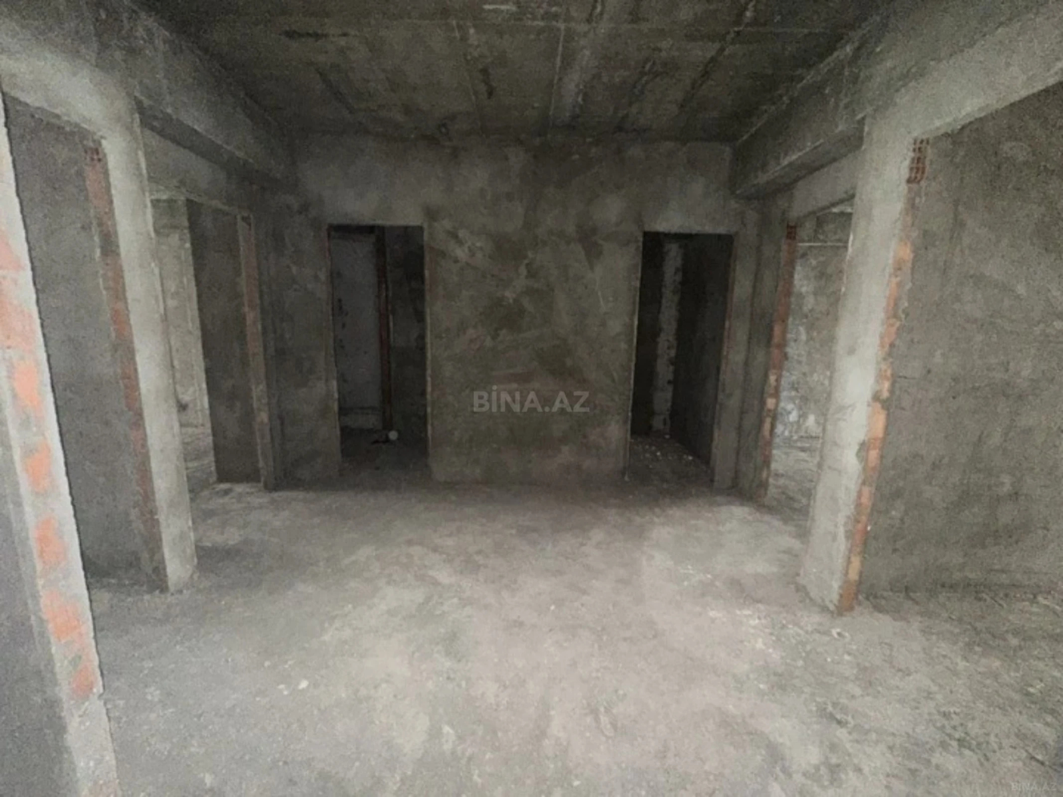 Satılır 3 otaqlı mənzil 110 m²