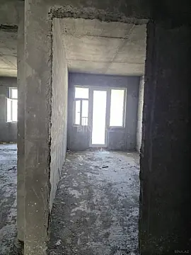 Satılır 3 otaqlı mənzil 110 m²
