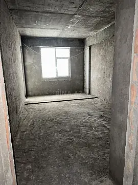 Satılır 3 otaqlı mənzil 110 m²