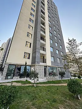 Satılır 3 otaqlı mənzil 110 m²