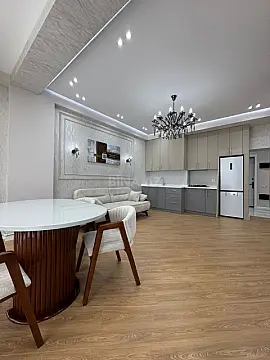 Satılır 2 otaqlı mənzil 60 m²