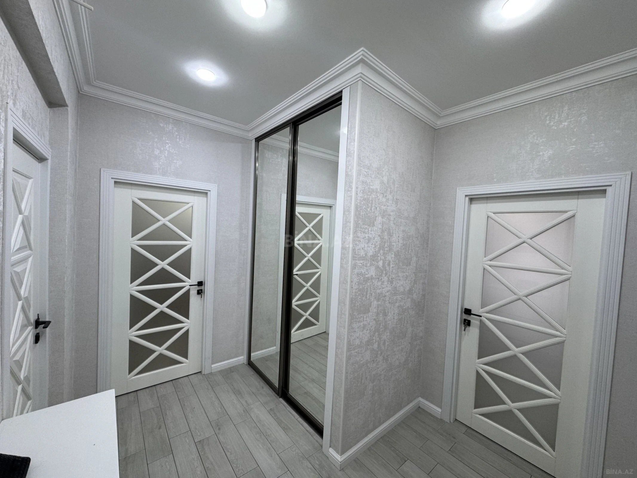 Kirayə verilir 3 otaqlı mənzil 82 m²