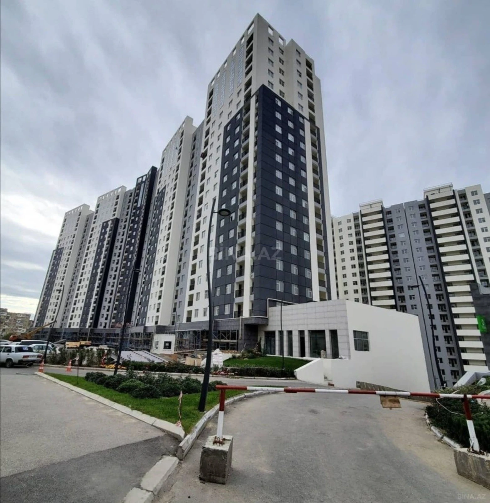 Kirayə verilir 3 otaqlı mənzil 82 m²