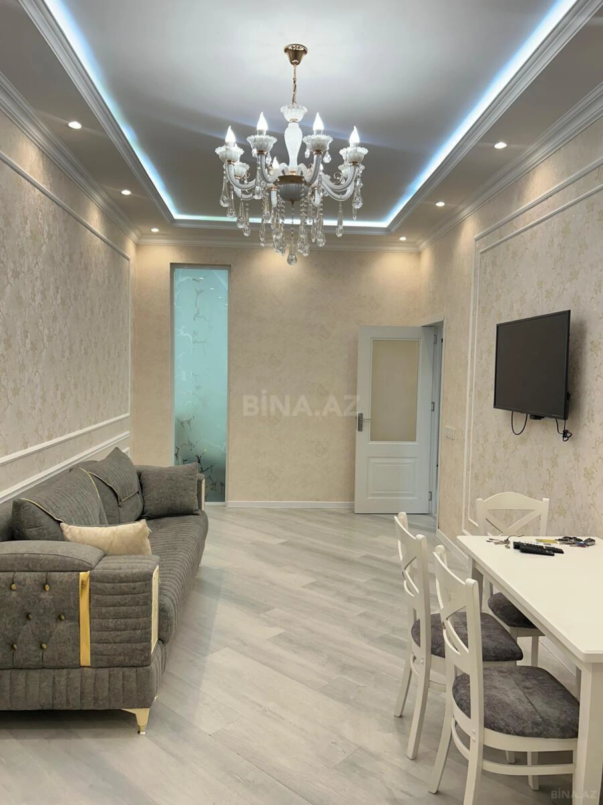 Kirayə verilir 3 otaqlı mənzil 78 m²